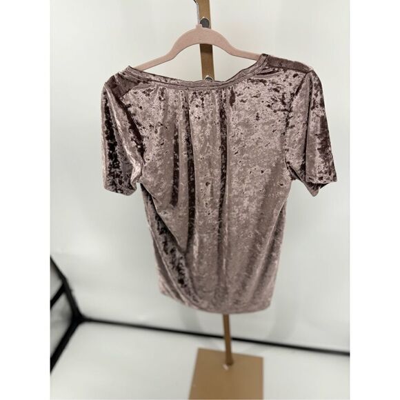 POL short sleeve v neck crushed velvet mauve t shirt size medium - Picture 7 of 11